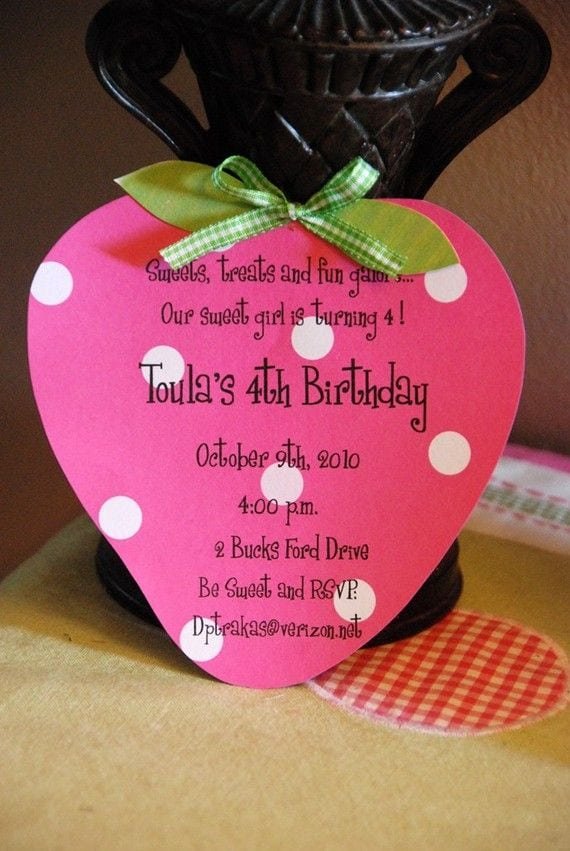 Strawberry Shortcake Birthday Invitations